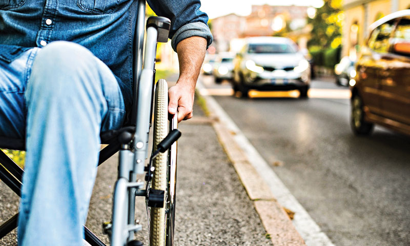 Personnes handicapées : Pour rendre Montréal accessible,  il faut changer les Montréalais
