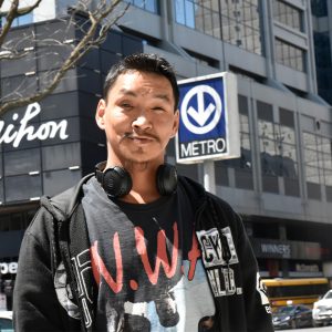 Manomikalak Uqittuq