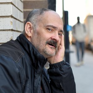 Denis, participant à la Maison Orléans et camelot