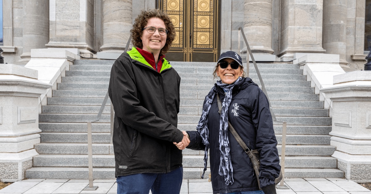Anne-Marie Wiseman, camelot, avec Olivier Dufresne, directeur et historien de l’Atelier d’histoire Mercier– Hochelaga-Maisonneuve