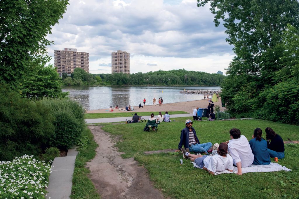Dossier Société : L’accès à l’eau au Québec (partie 2) FLEUVE SAINT-LAURENT À MONTRÉAL
